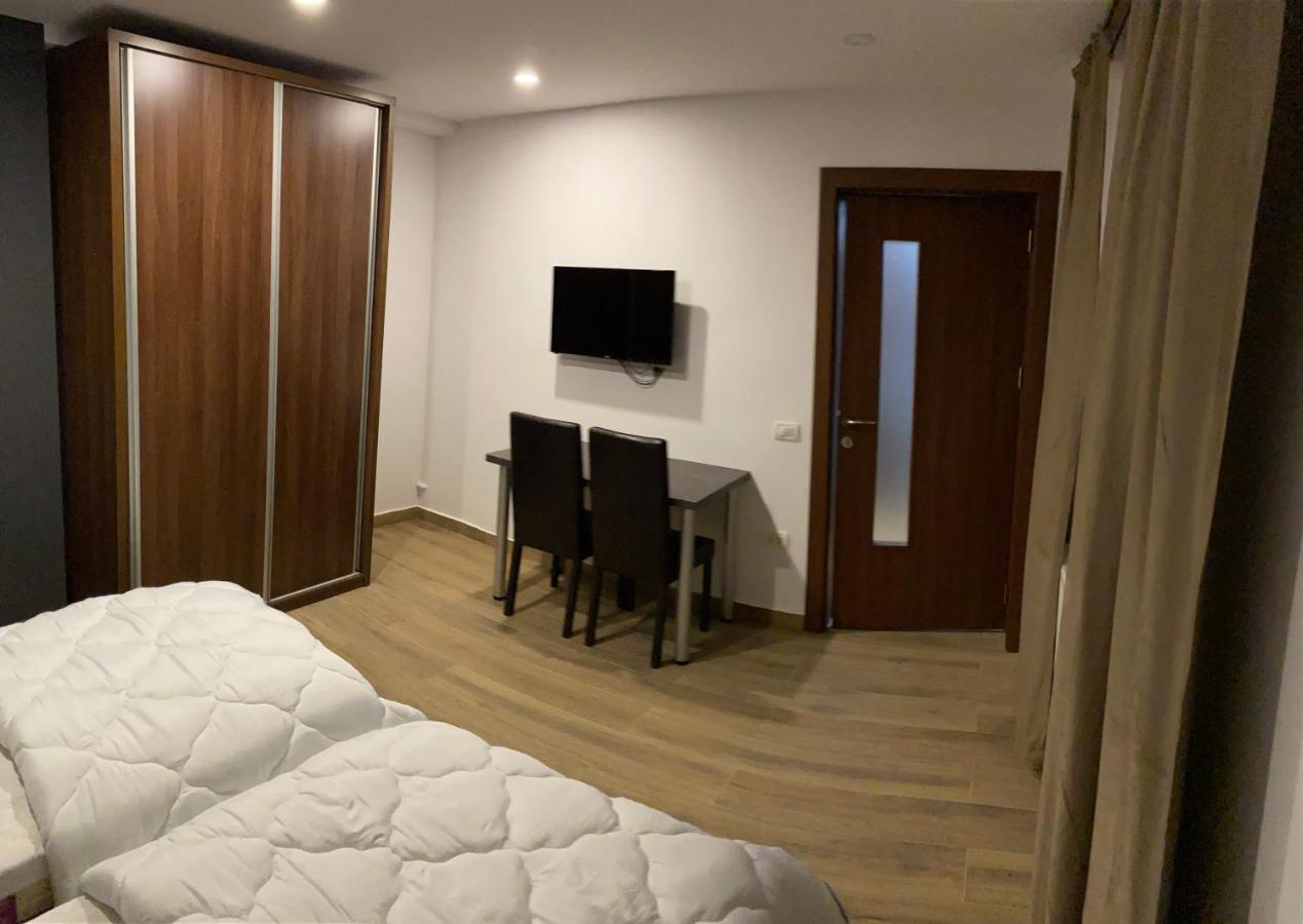 Valivillas Rezidence Бухарест Экстерьер фото